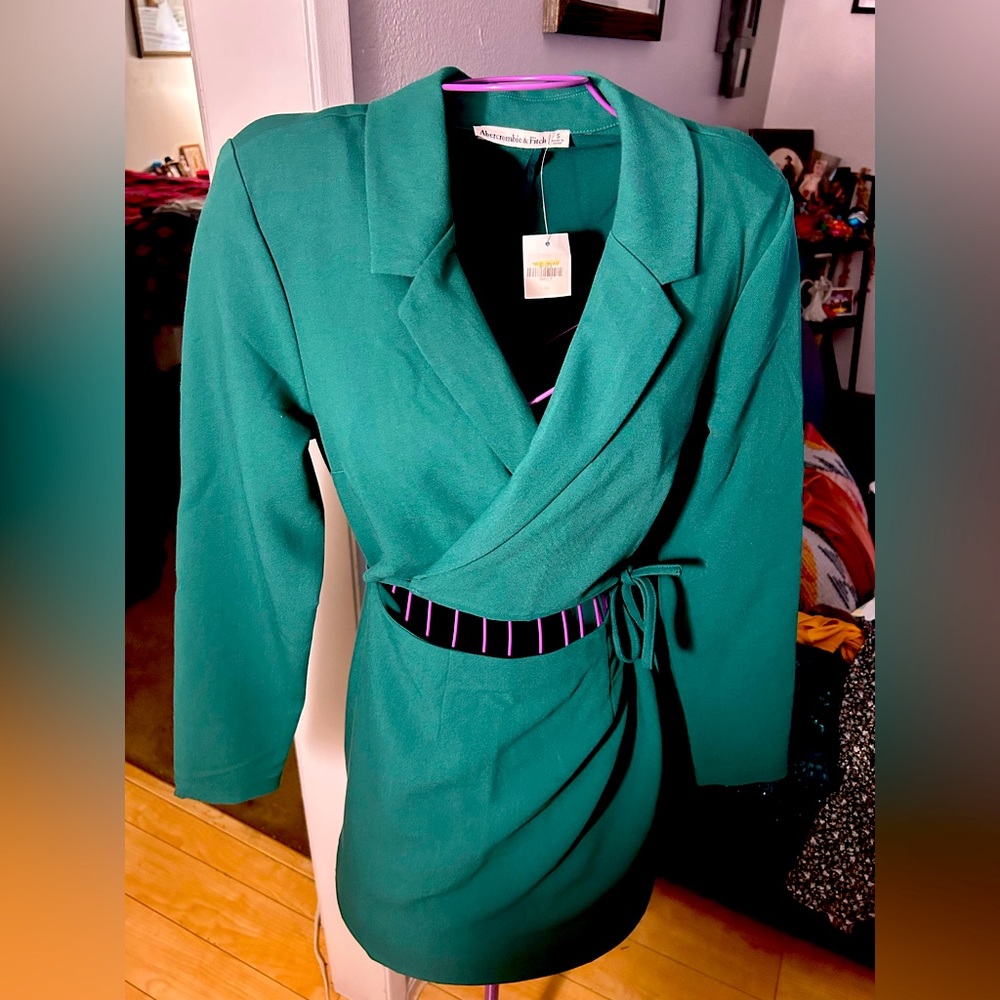 Abercrombie & Fitch Mini midi suit dress